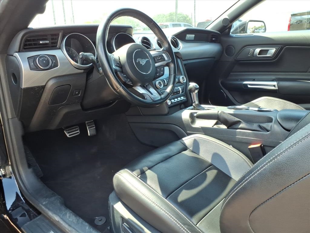 2023 Ford Mustang EcoBoost Premium Image 14 of 21