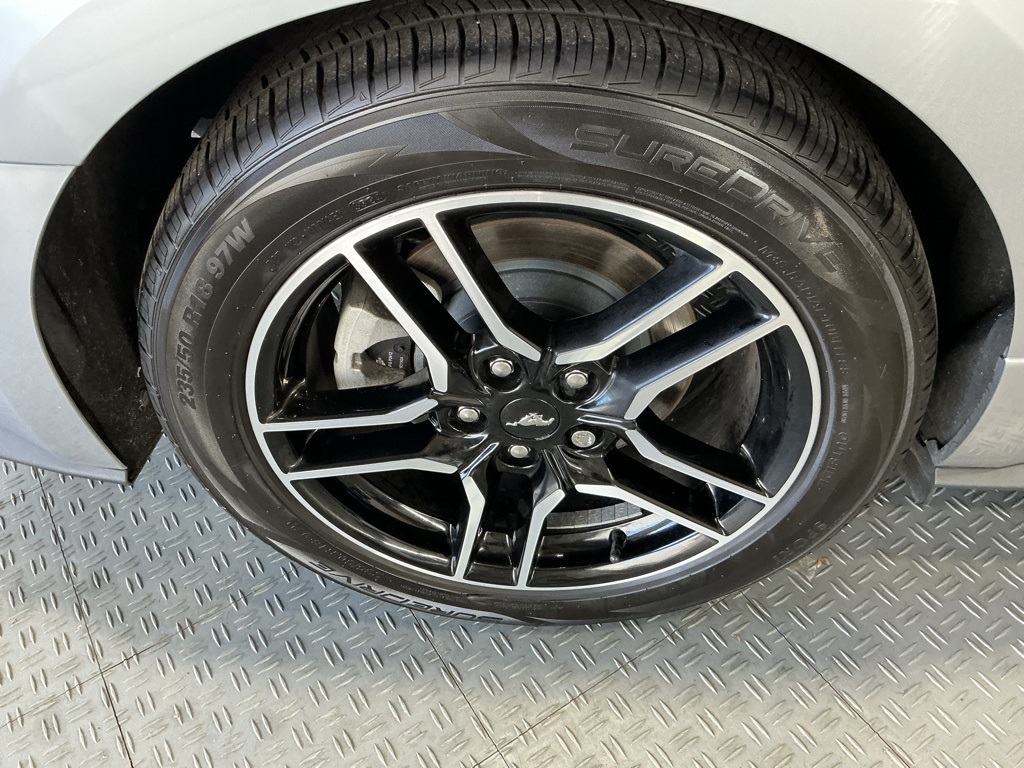 2023 Ford Mustang EcoBoost Premium Image 20 of 37