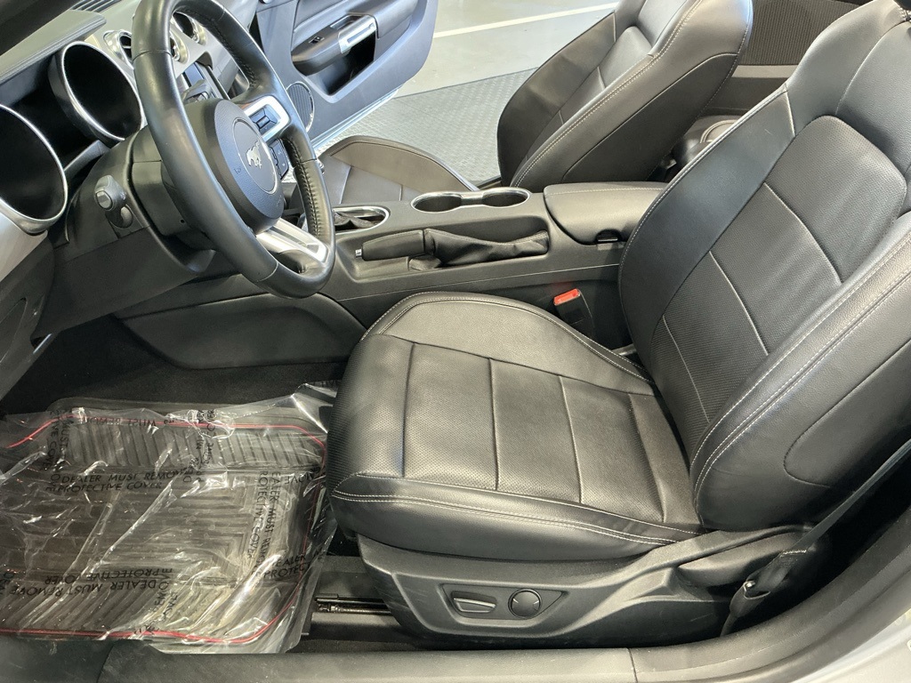 2023 Ford Mustang EcoBoost Premium Image 35 of 37