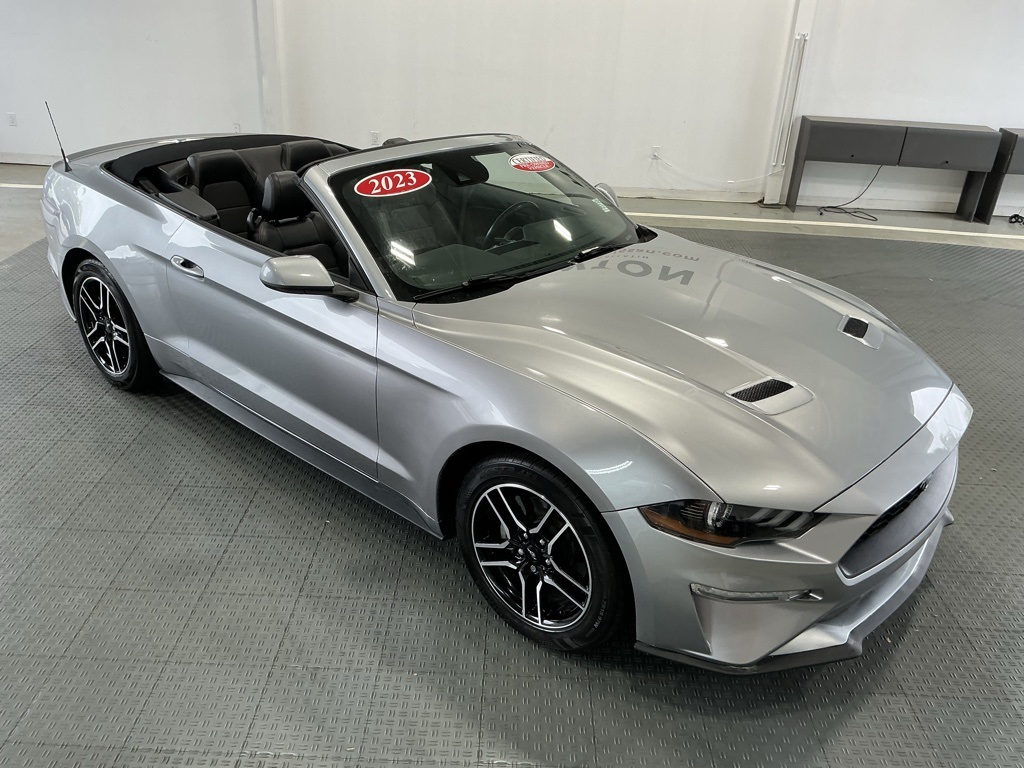 2023 Ford Mustang EcoBoost Premium Image 5 of 37