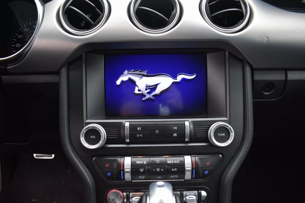 2023 Ford Mustang EcoBoost Premium Image 27 of 37