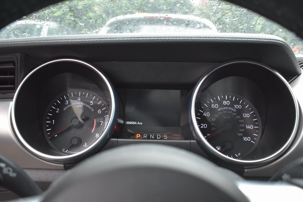 2023 Ford Mustang EcoBoost Premium Image 25 of 37