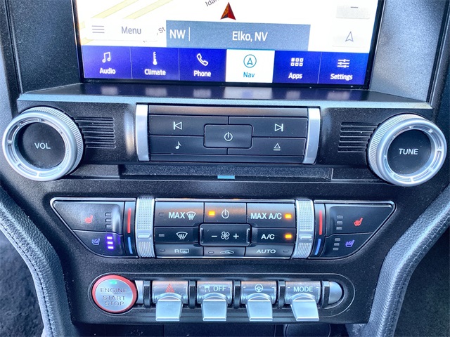 Vehicle image 19 of 24