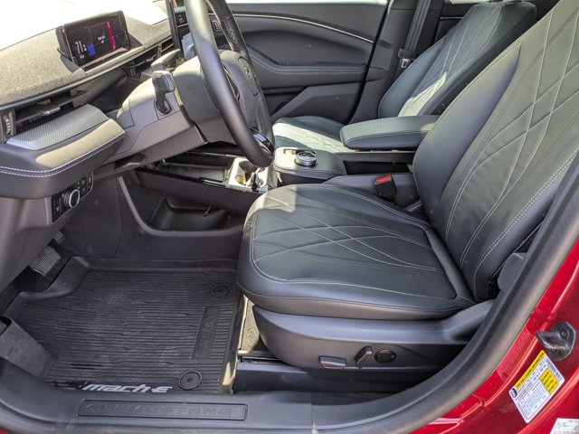 Vehicle image 12 of 40