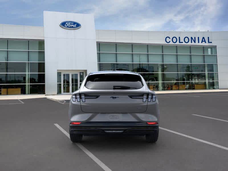 Vehicle image 6 of 22