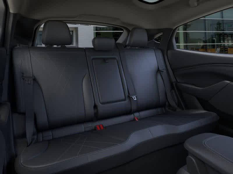 Vehicle image 11 of 22