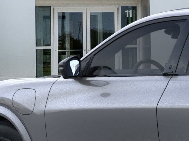 Vehicle image 20 of 22