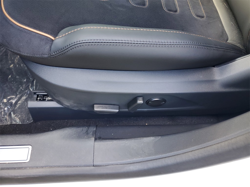 2023 Ford Mustang Mach-E GT Image 6 of 34