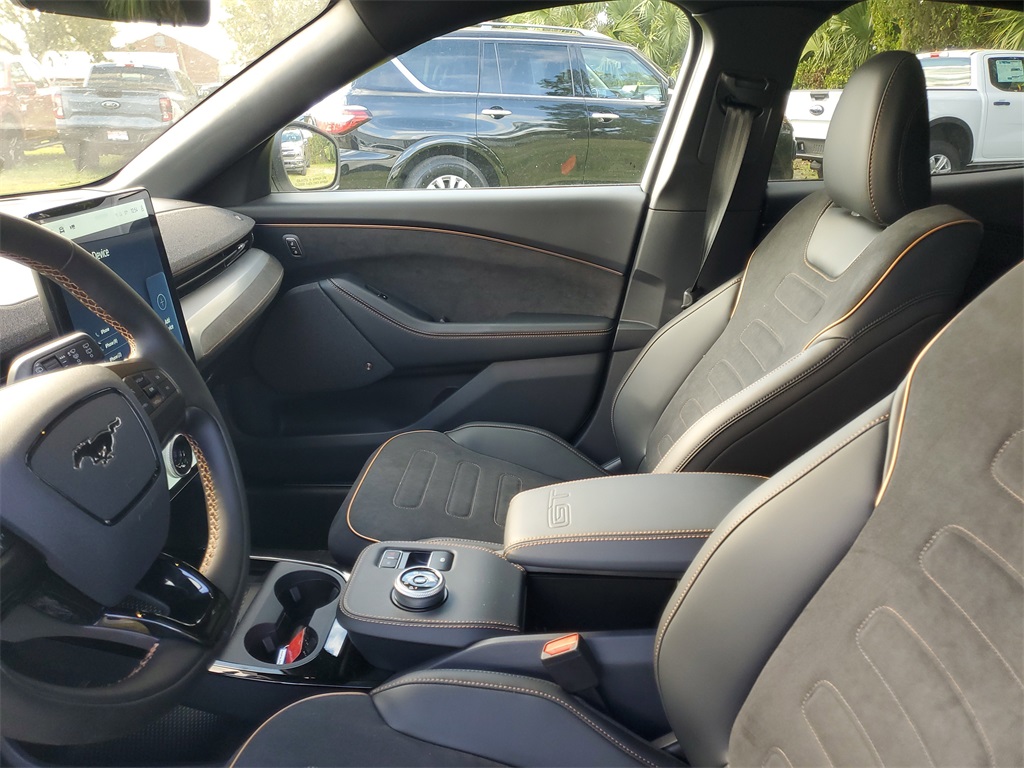 2023 Ford Mustang Mach-E GT Image 11 of 34