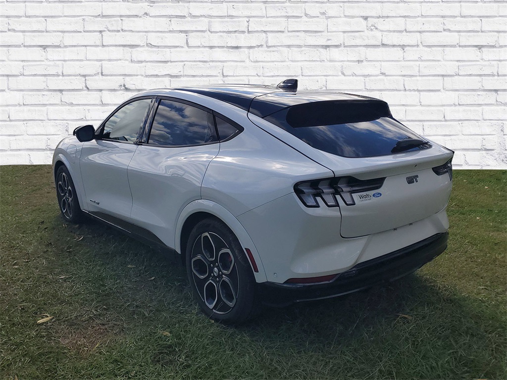 2023 Ford Mustang Mach-E GT Image 5 of 34