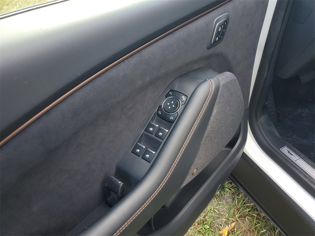 2023 Ford Mustang Mach-E GT Image 20 of 34