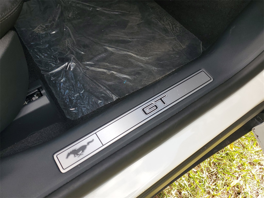 2023 Ford Mustang Mach-E GT Image 33 of 34