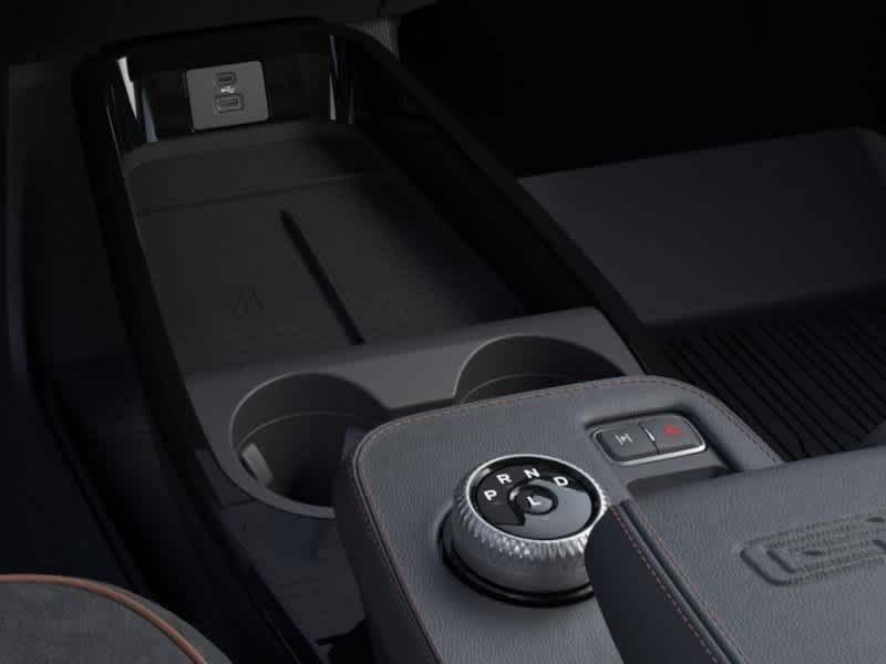 Vehicle image 15 of 22