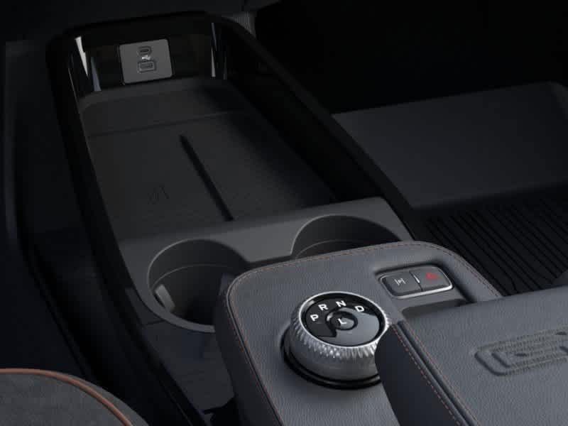 Vehicle image 16 of 22