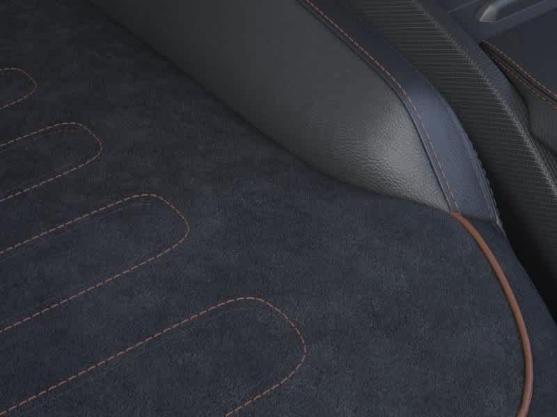 Vehicle image 12 of 22