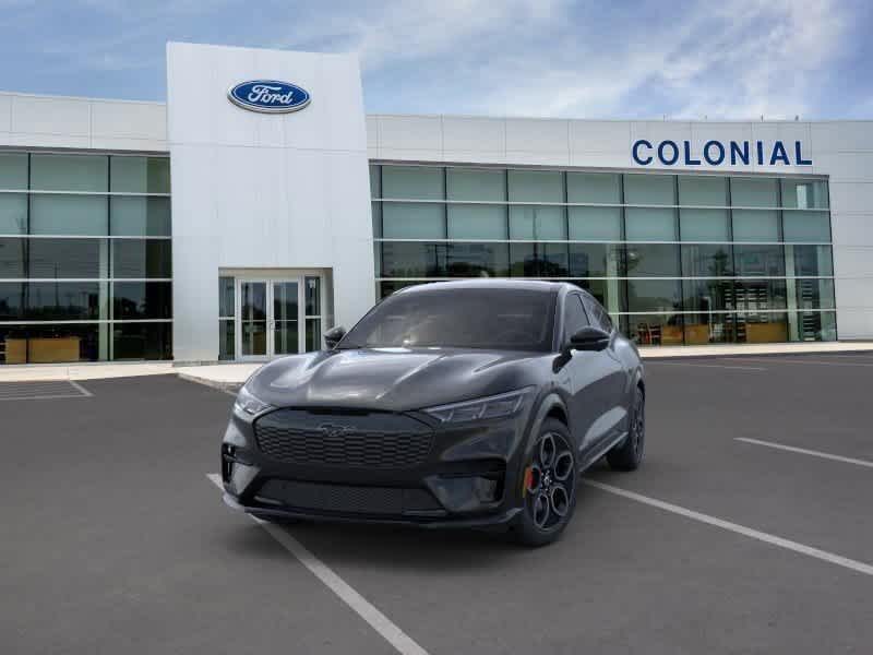 Vehicle image 2 of 22