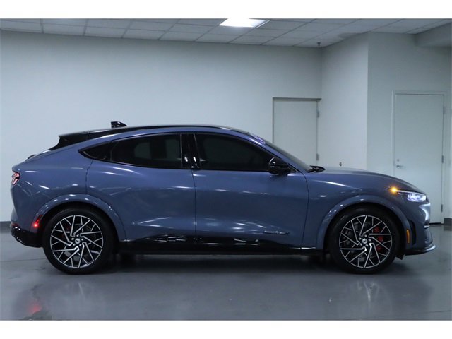 Vehicle image 6 of 29