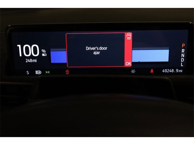 Vehicle image 28 of 29