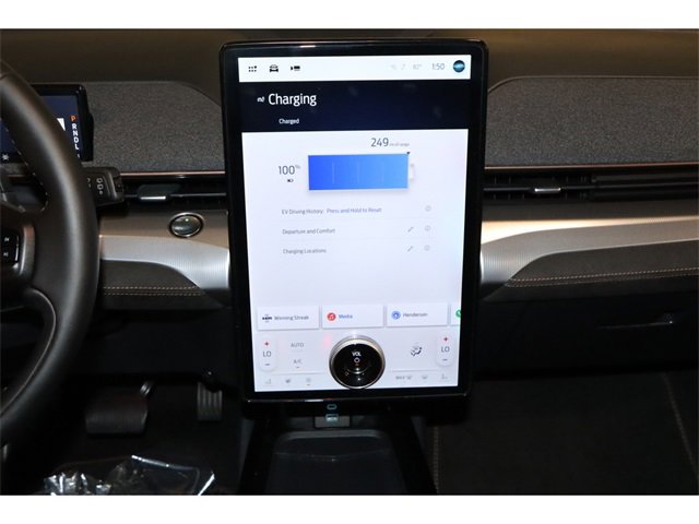 Vehicle image 17 of 29
