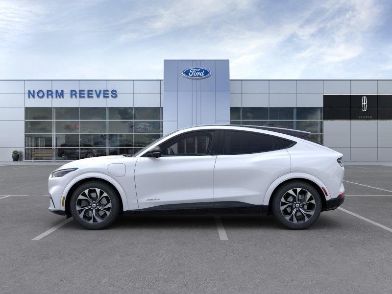 2023 Ford Mustang Mach-E Premium Image 8 of 22