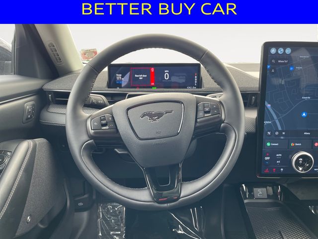Vehicle image 12 of 16
