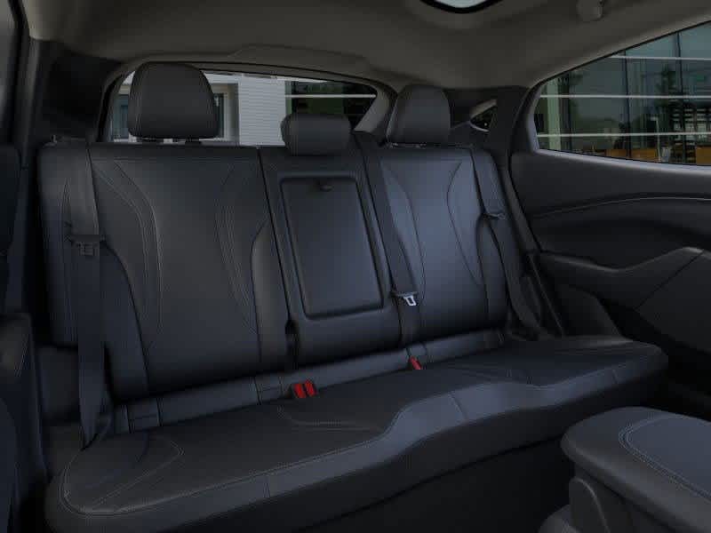 Vehicle image 11 of 22
