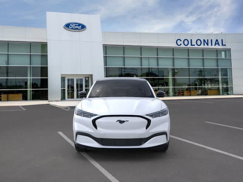 Vehicle image 3 of 22