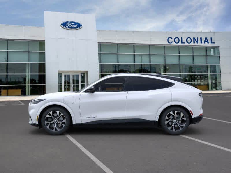 Vehicle image 8 of 22