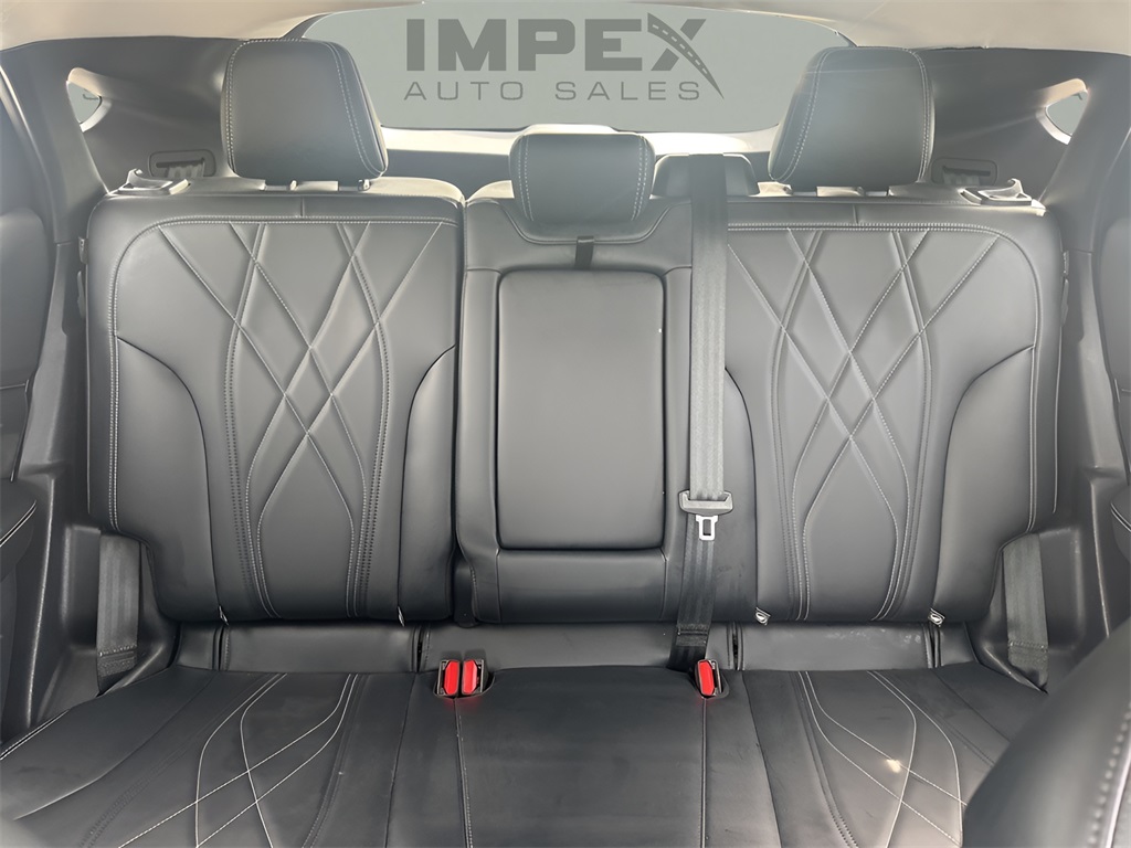 Vehicle image 12 of 36