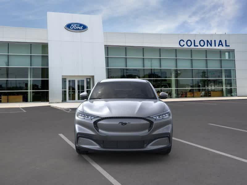 Vehicle image 3 of 22