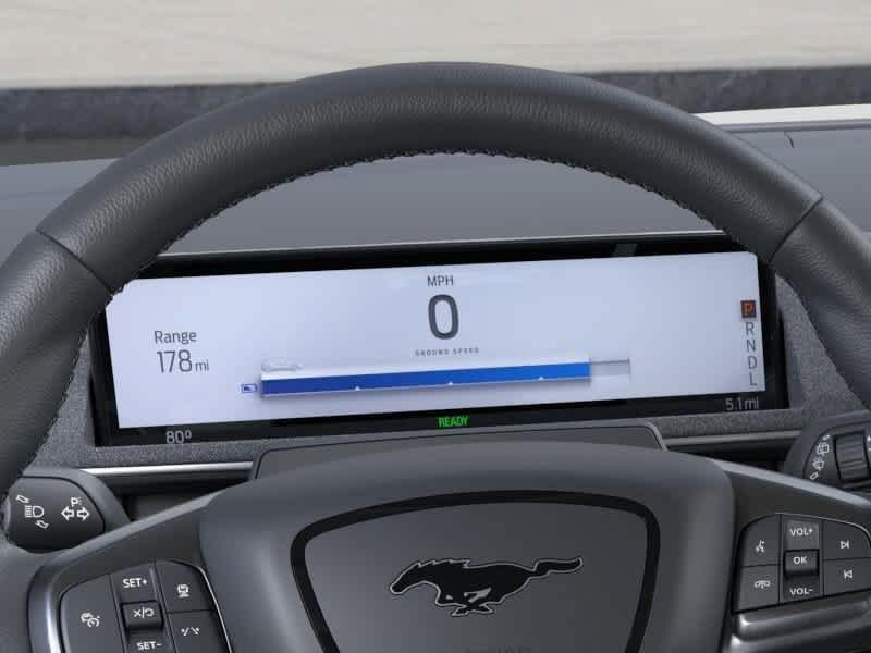 Vehicle image 20 of 22