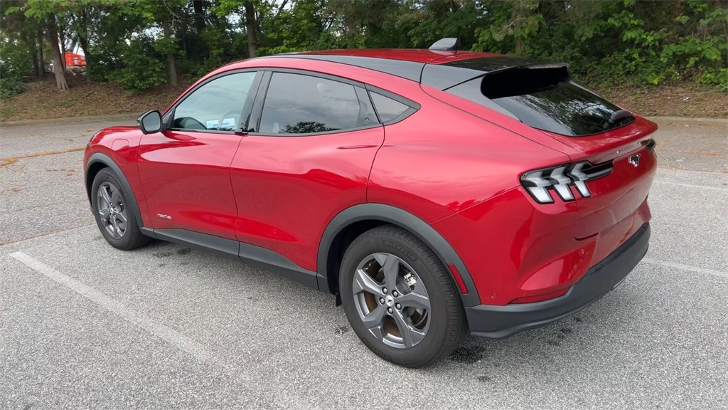 Vehicle image 44 of 65