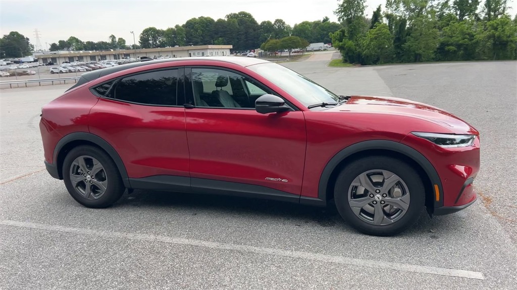 Vehicle image 14 of 65