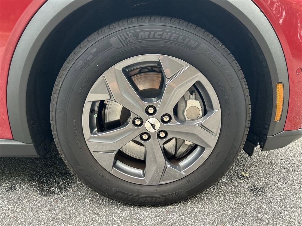 Vehicle image 52 of 65