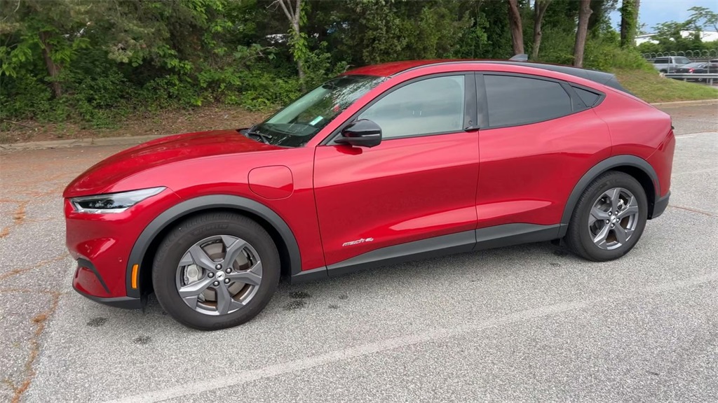 Vehicle image 2 of 65