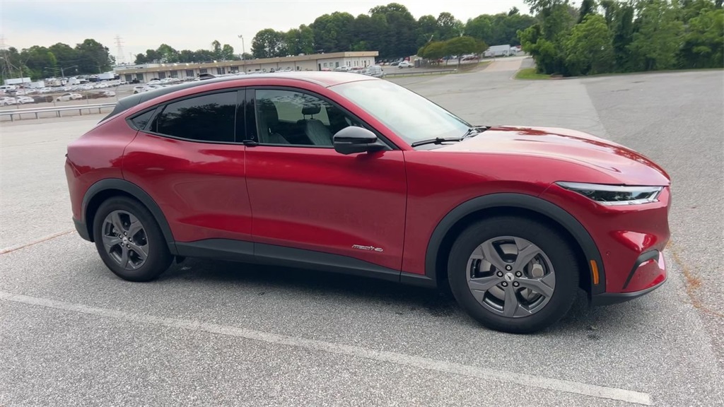 Vehicle image 17 of 65