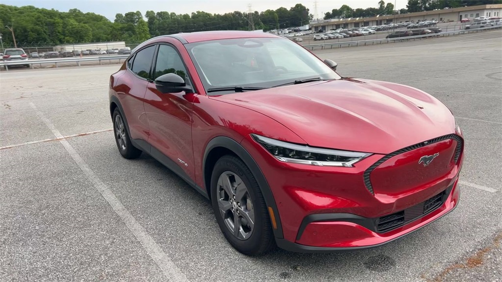 Vehicle image 23 of 65