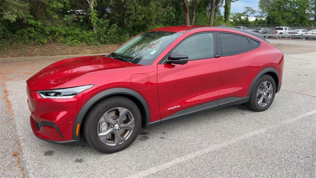 Vehicle image 7 of 65