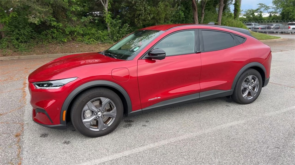 Vehicle image 5 of 65