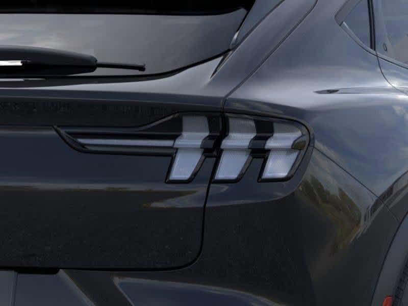 Vehicle image 22 of 22