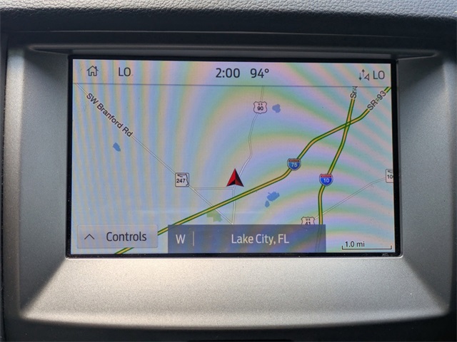 Vehicle image 21 of 32