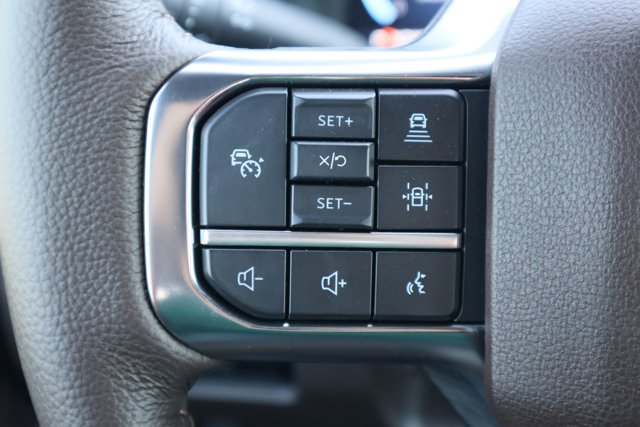 Vehicle image 18 of 37