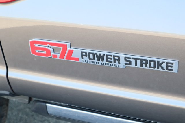 Vehicle image 13 of 37