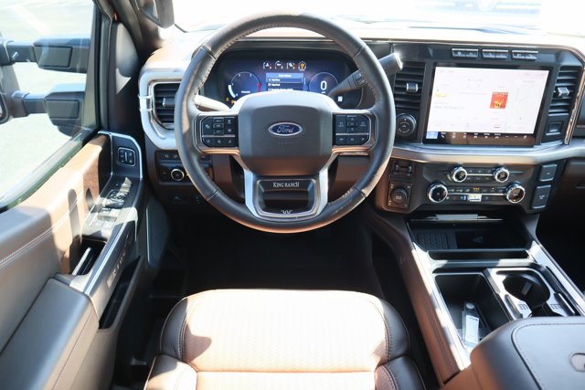 Vehicle image 21 of 37