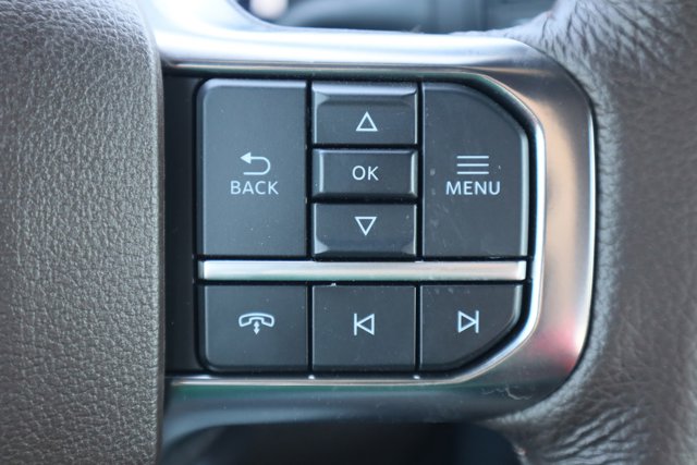 Vehicle image 20 of 37