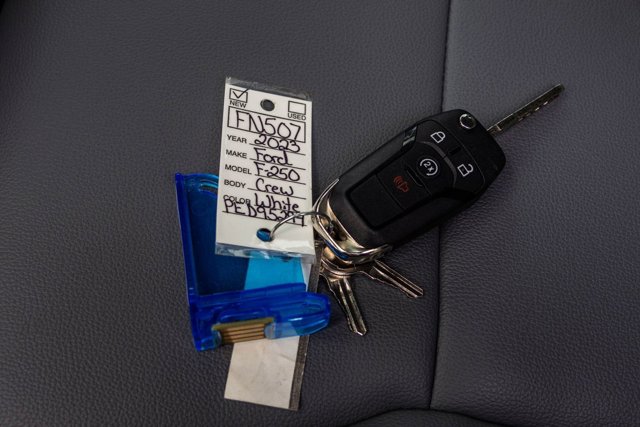 Vehicle image 34 of 34
