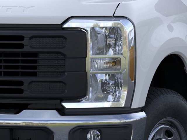 Vehicle image 22 of 34