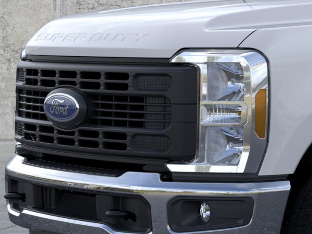 Vehicle image 17 of 34