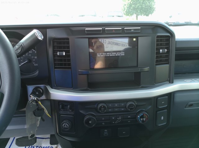 Vehicle image 14 of 14