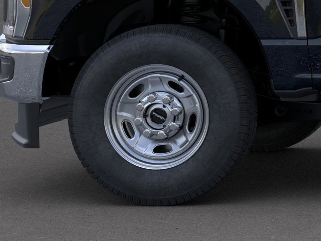 Vehicle image 19 of 22